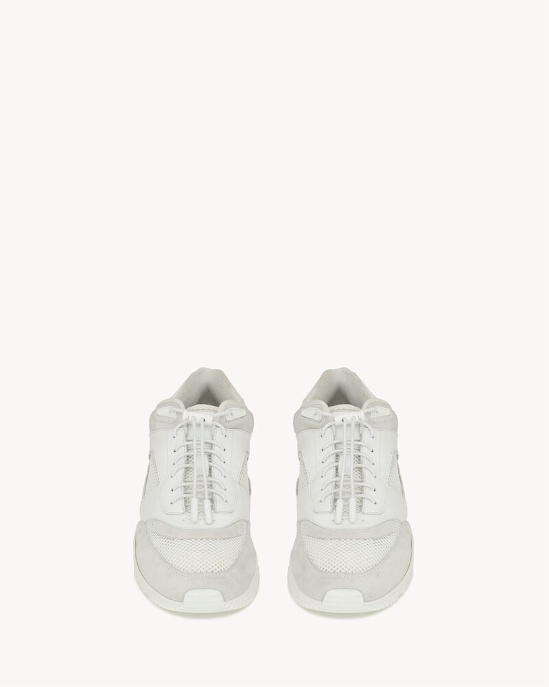 BUMP光滑皮革和绒面革运动鞋