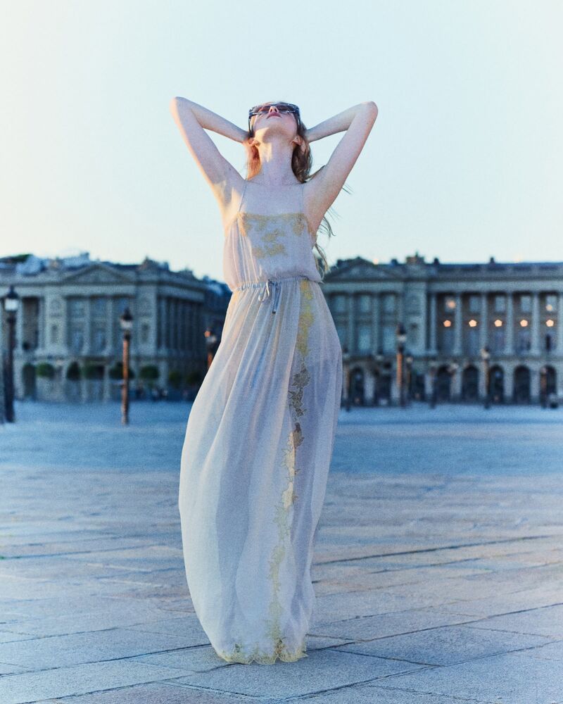 桑蚕丝平纹绉缎蕾丝连衣裙