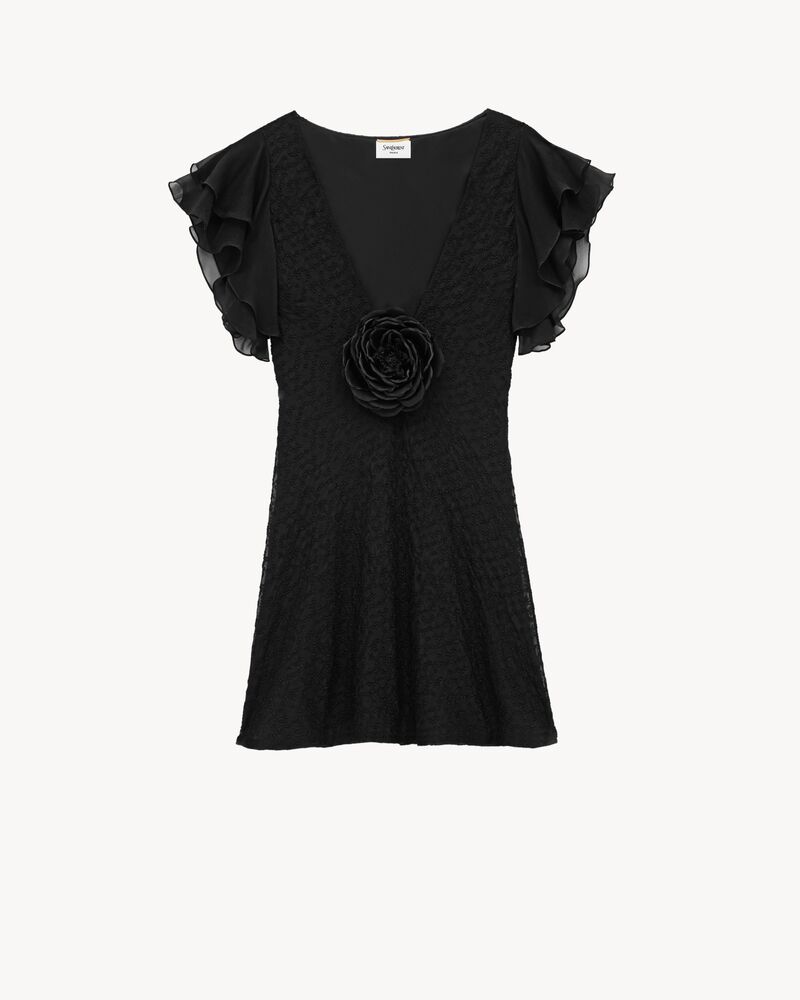 平纹细布刺绣V领连衣裙