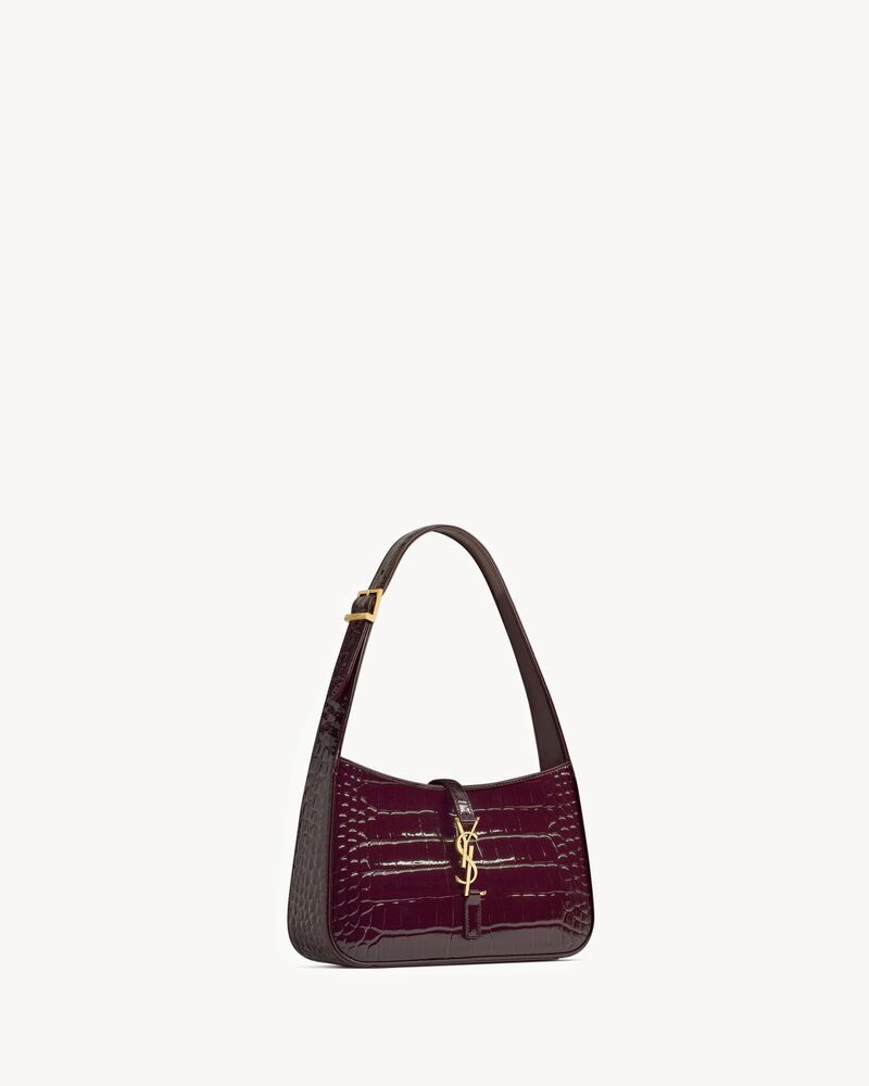 LE 5 À 7鳄鱼纹压纹漆皮手袋