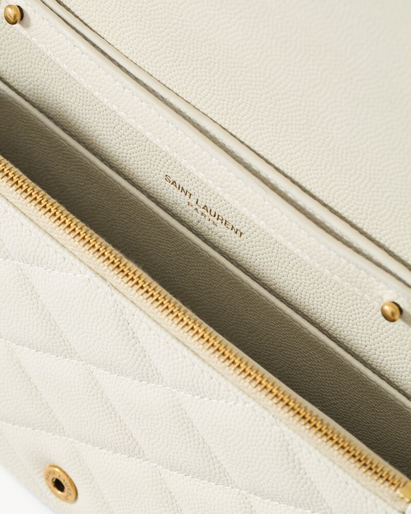 PARIS粒面皮革信封链条钱包