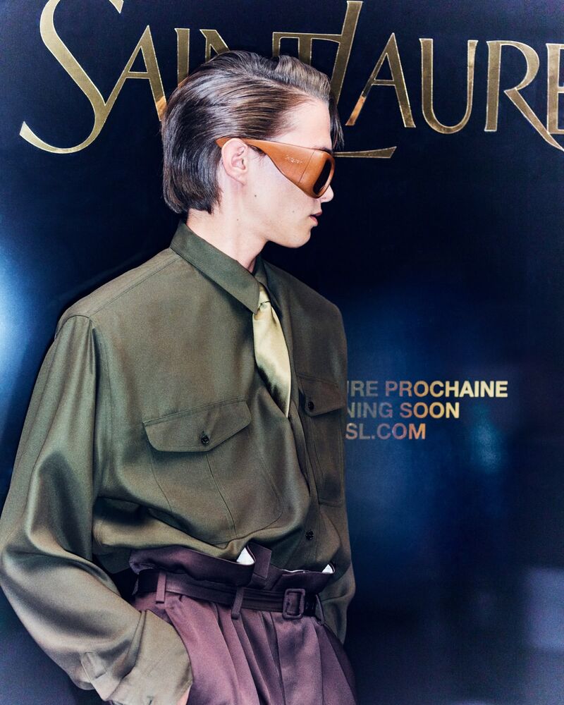 桑蚕丝缎面背面绉缎衬衫