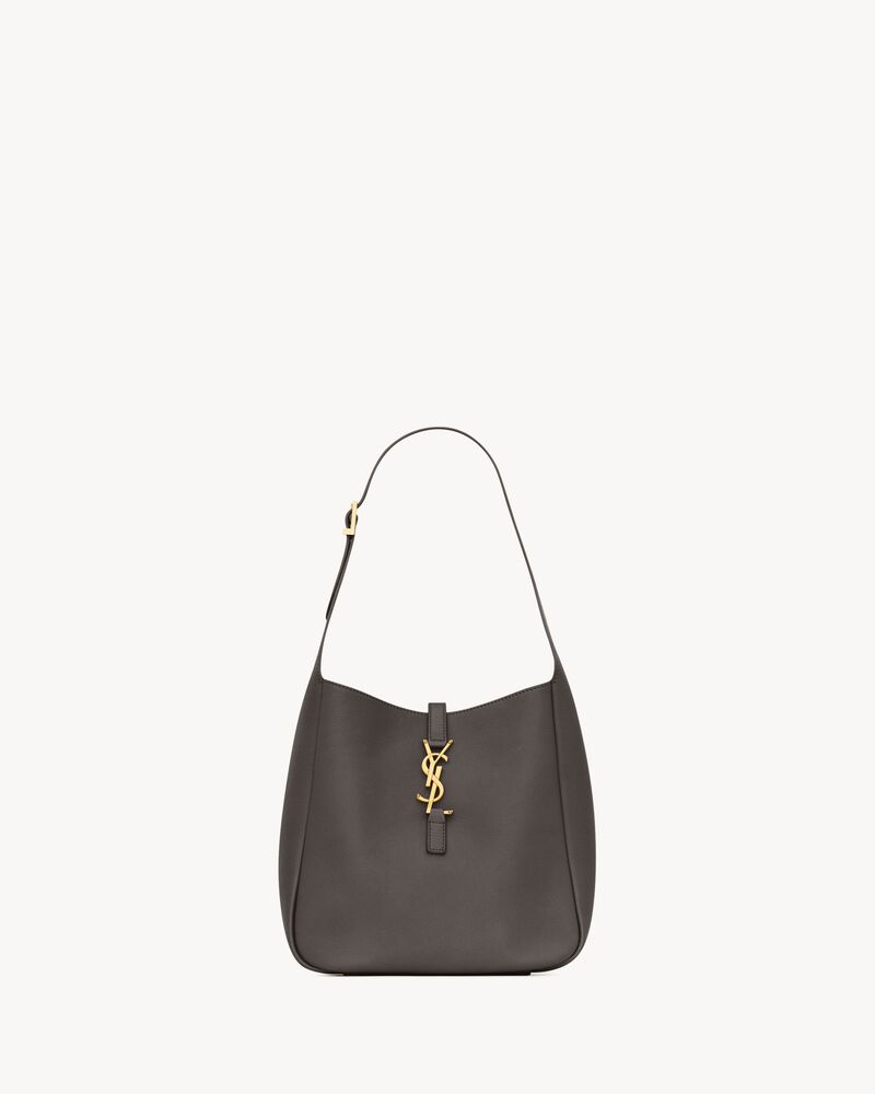 LE 5 À 7小号柔软粒面皮革手袋