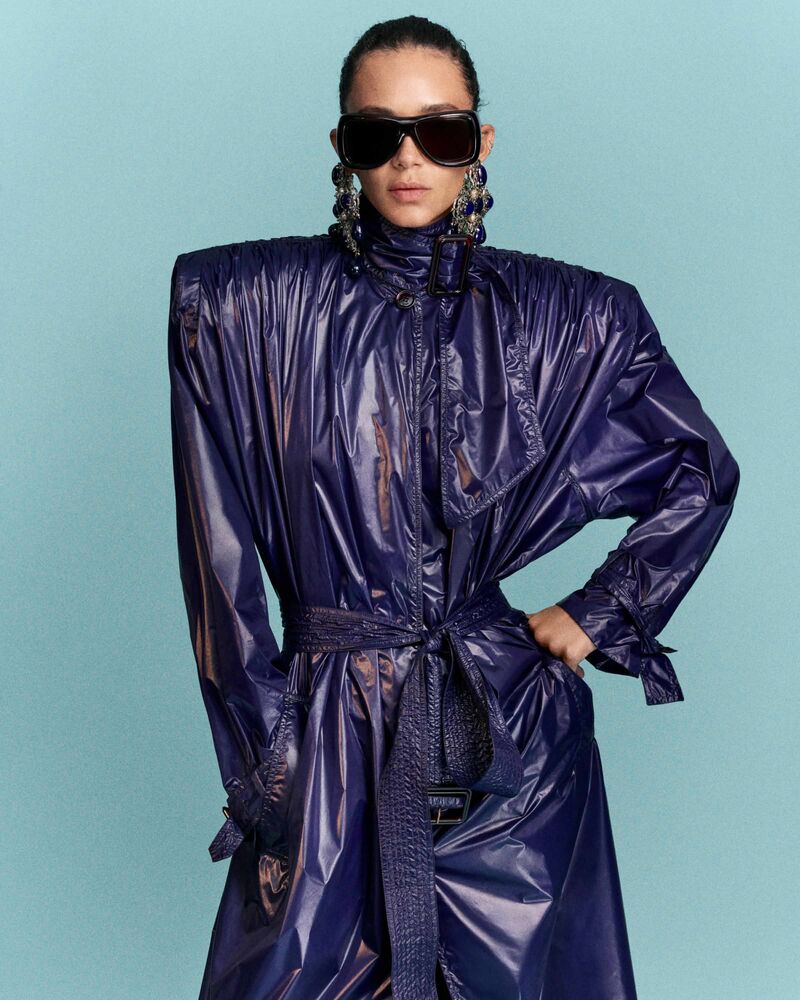 聚酰胺花结风衣