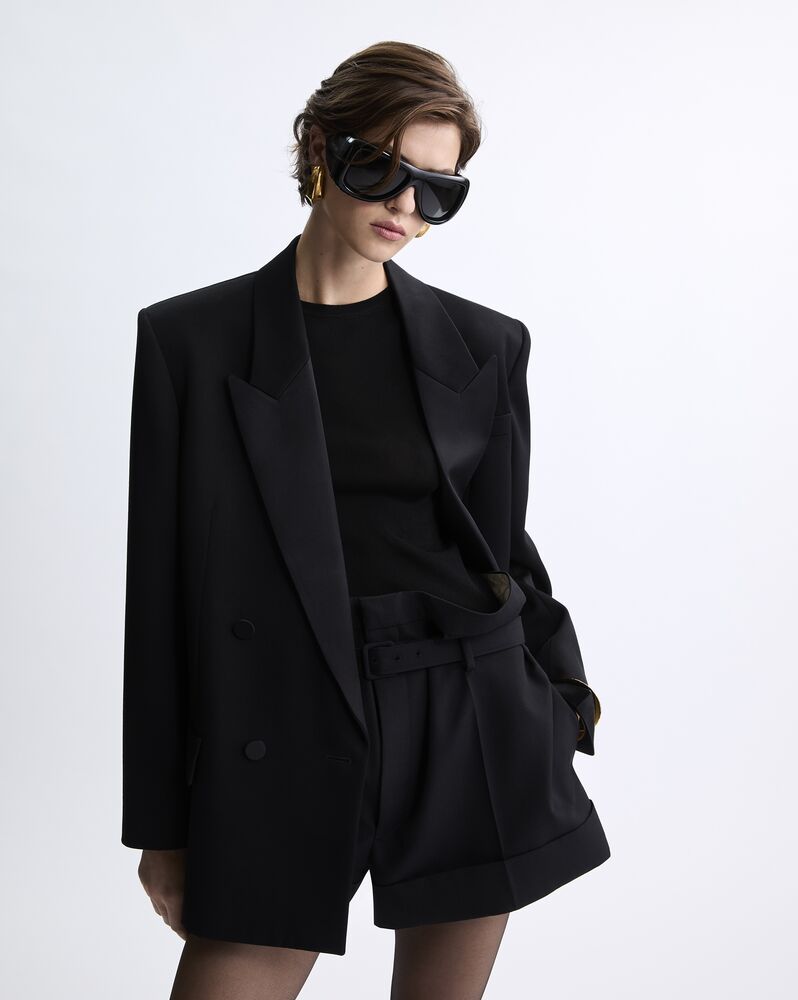 马海毛和羊毛束褶短裤