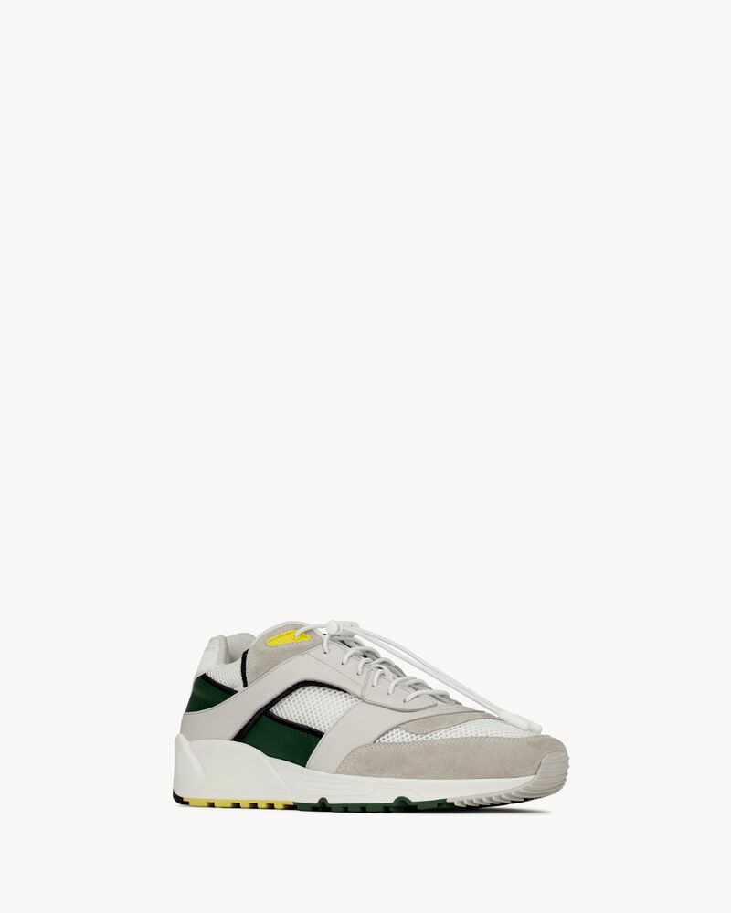 BUMP光滑皮革和绒面革运动鞋