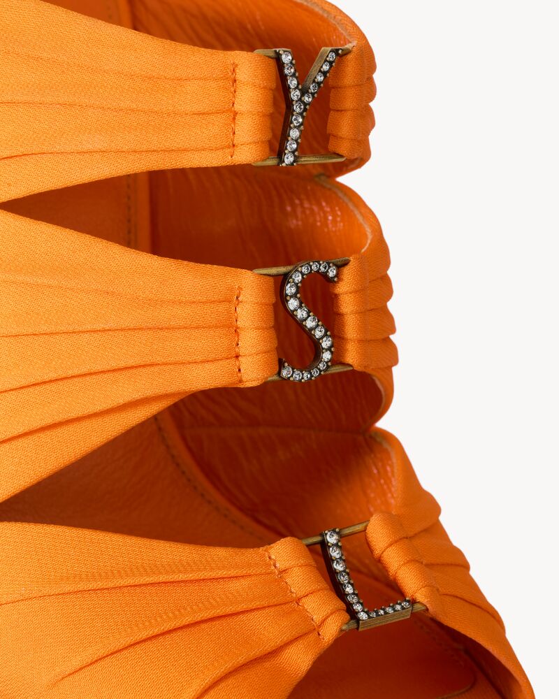 EMILIE绉缎穆勒鞋