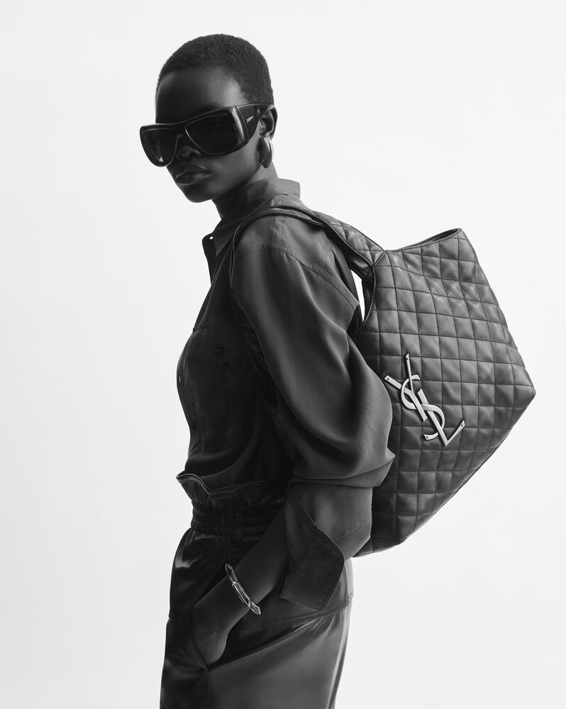 ICARE中号绗缝纳帕皮革手袋