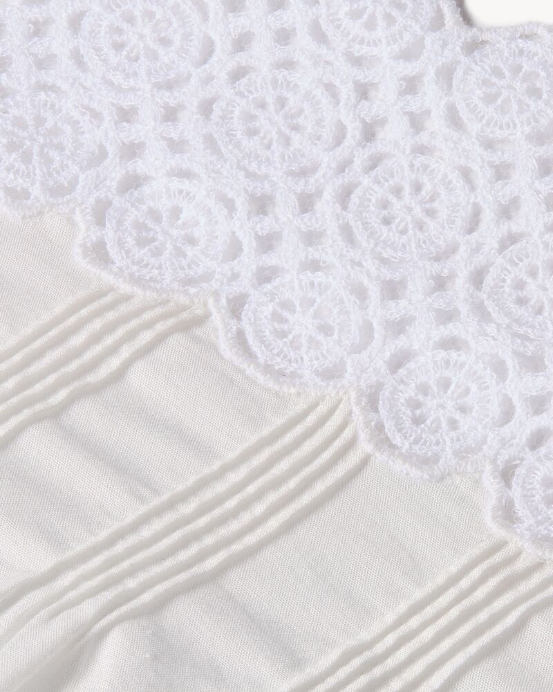 刺绣棉府绸A字连衣裙