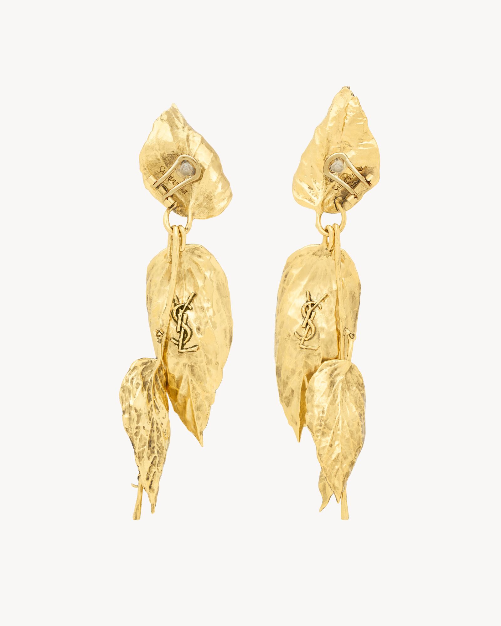 LE CASSANDRE金属叶片耳环