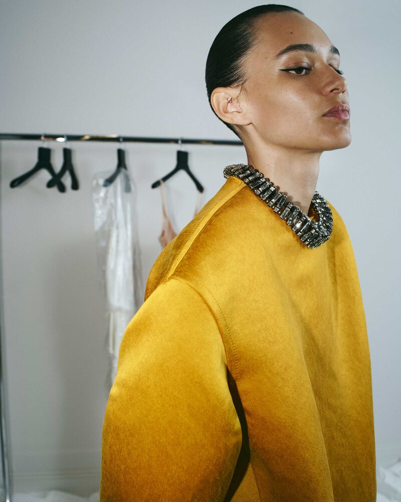 超大仿水晶金字塔造型金属项链