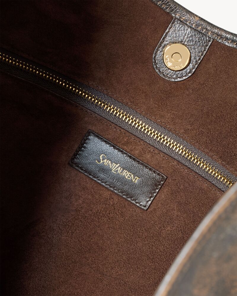 MOMBASA中号复古皮革手袋