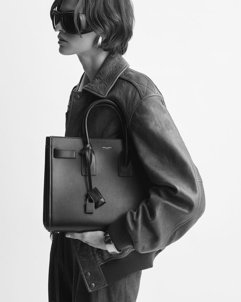 SAC DE JOUR小号光滑皮革手袋