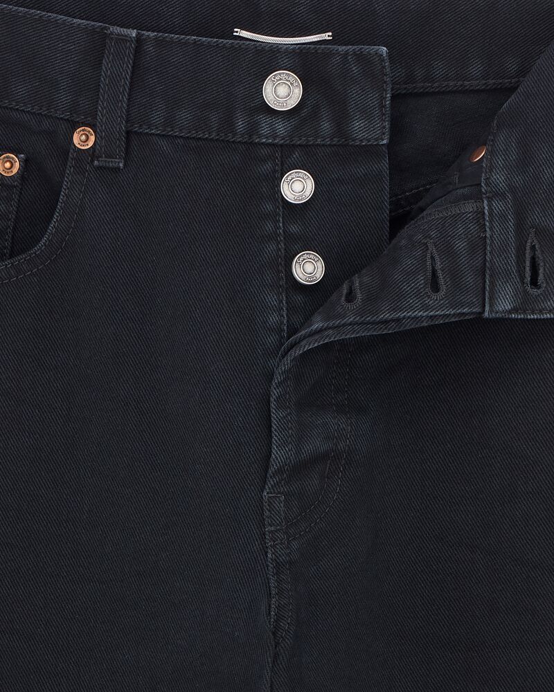 旧黑色宽松牛仔裤