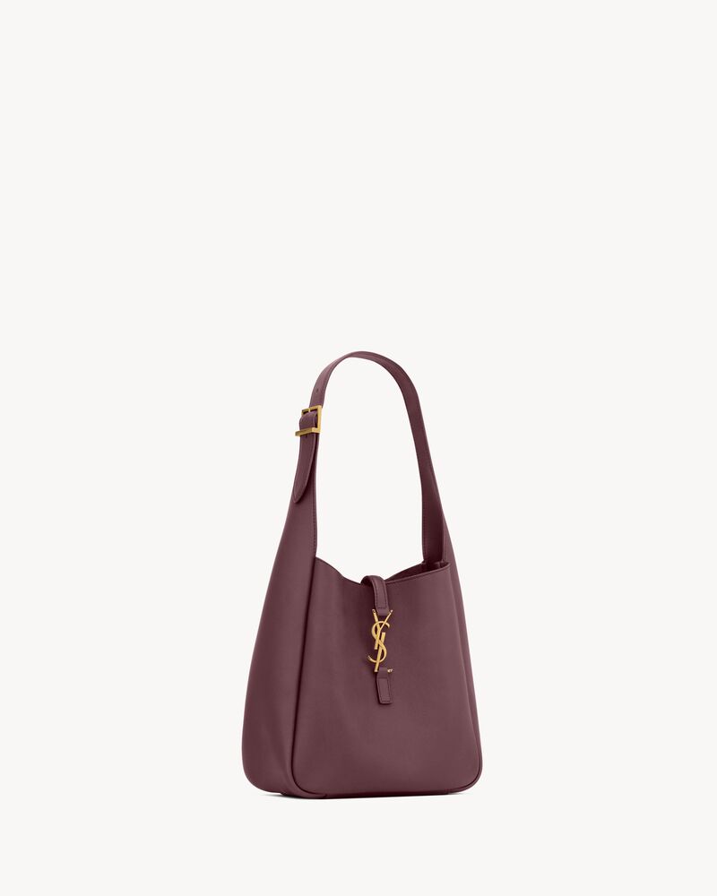 LE 5 À 7小号柔软粒面皮革手袋