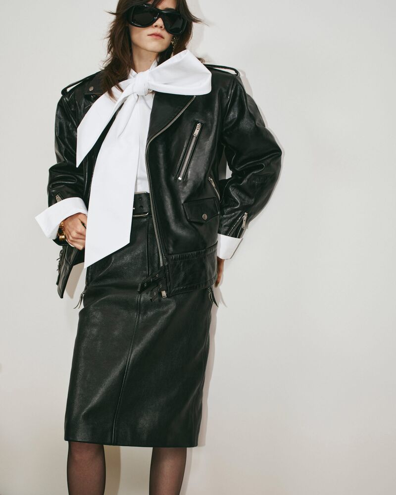 粒面皮革腰带式铅笔裙