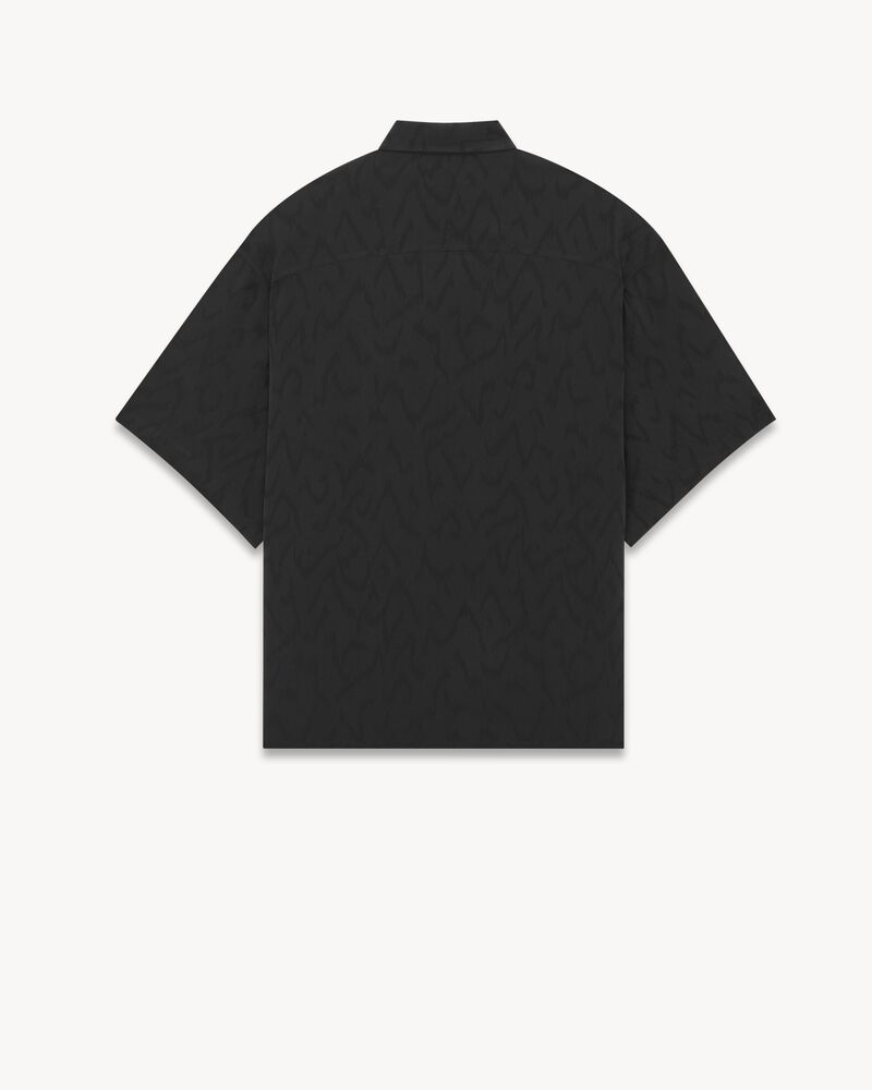 哑光和亮面桑蚕丝超大版型衬衫