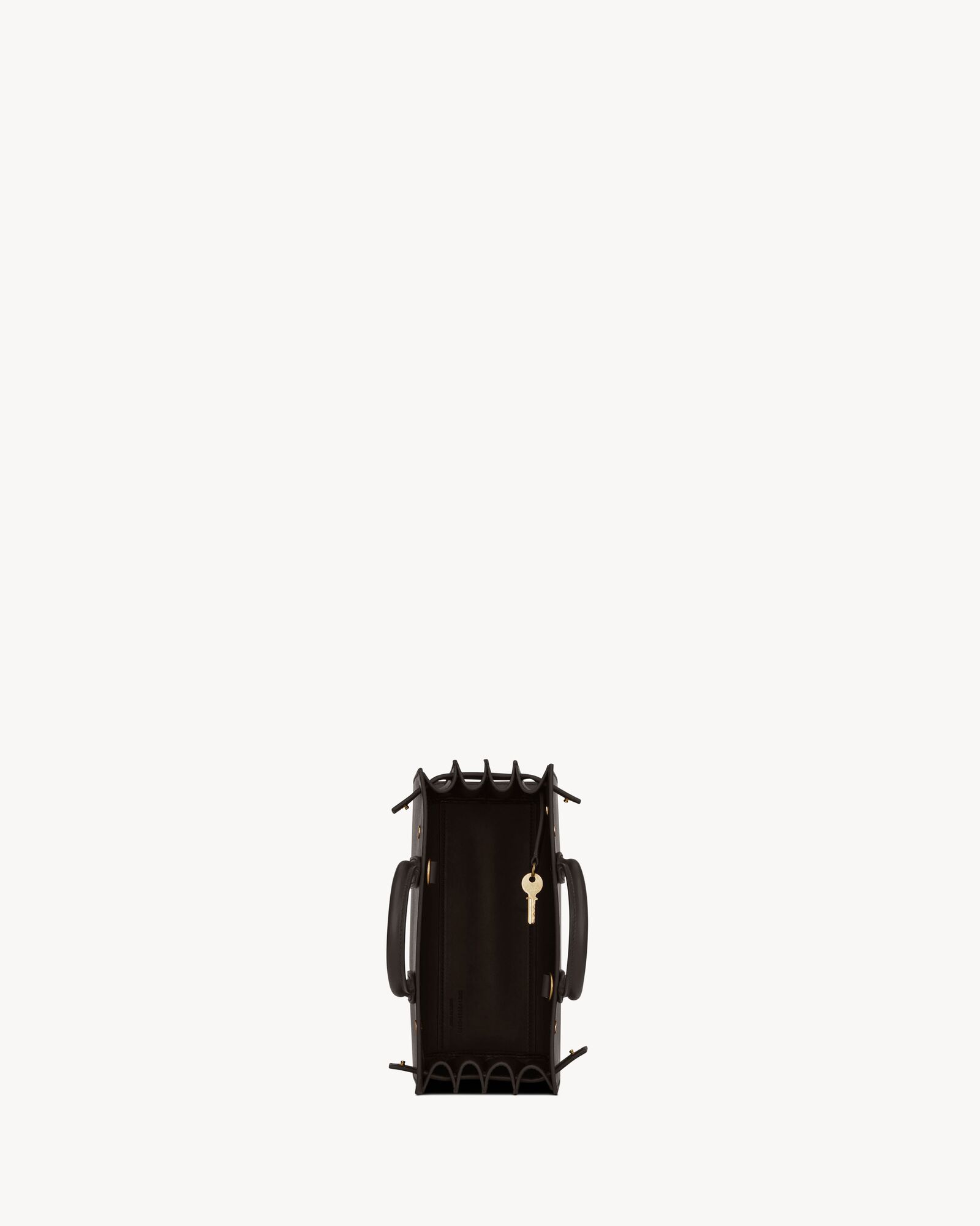 SAC DE JOUR NANO号光滑皮革手袋