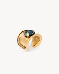 珐琅、树脂和金属手镯