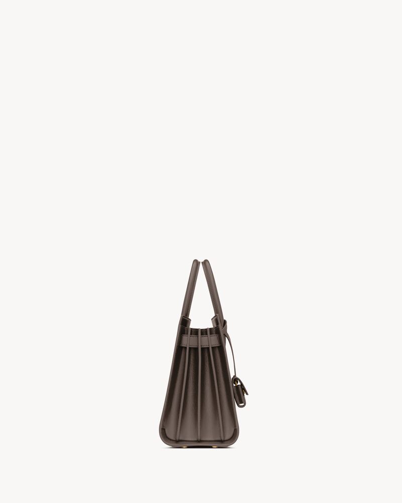 SAC DE JOUR baby号光滑皮革手袋