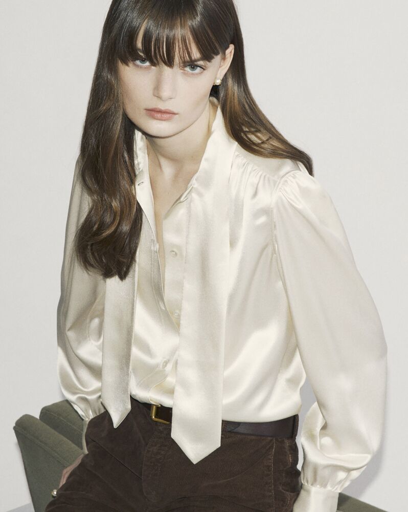 花结领桑蚕丝缎面衬衫