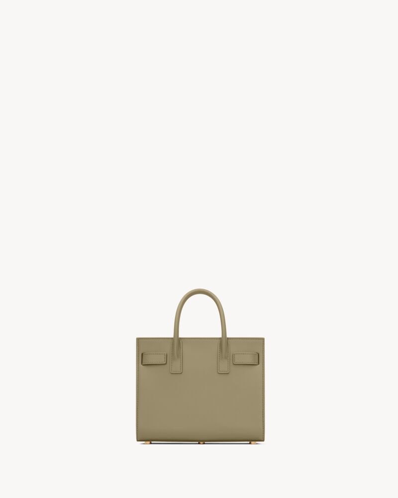 SAC DE JOUR NANO号光滑皮革手袋