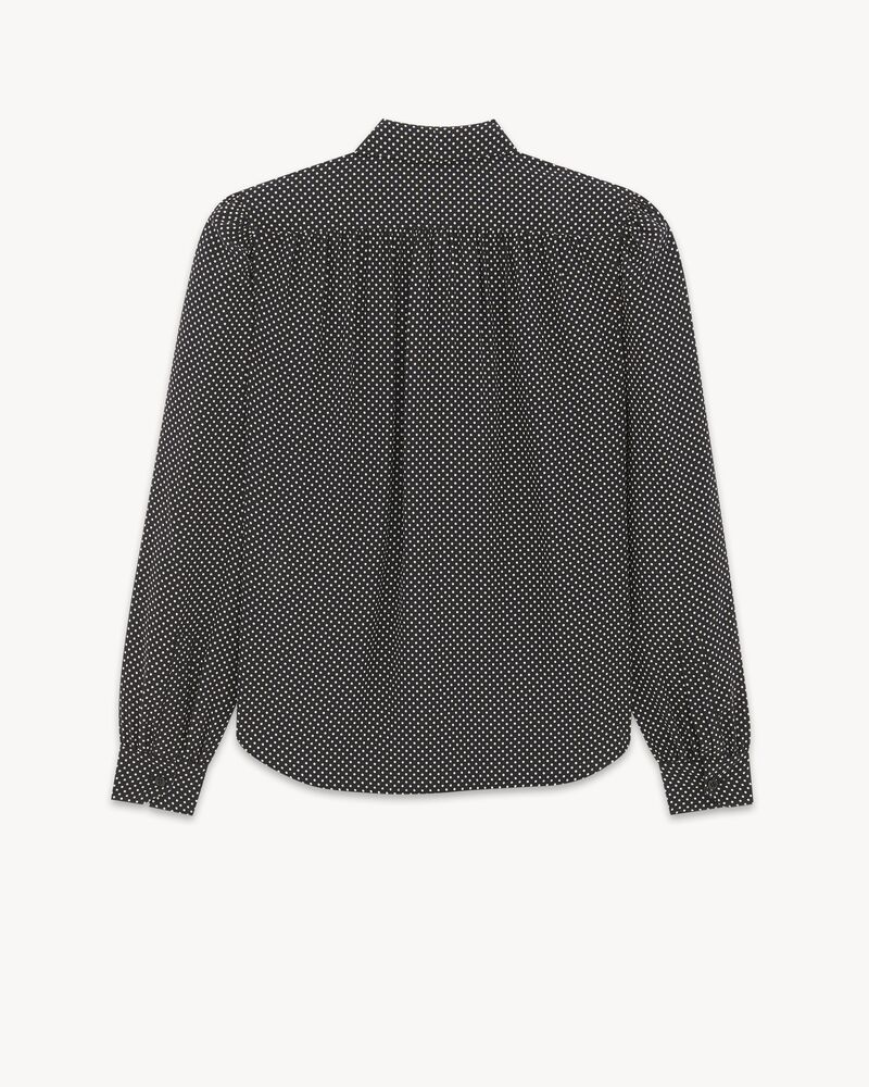 波点桑蚕丝缎面花结领衬衫