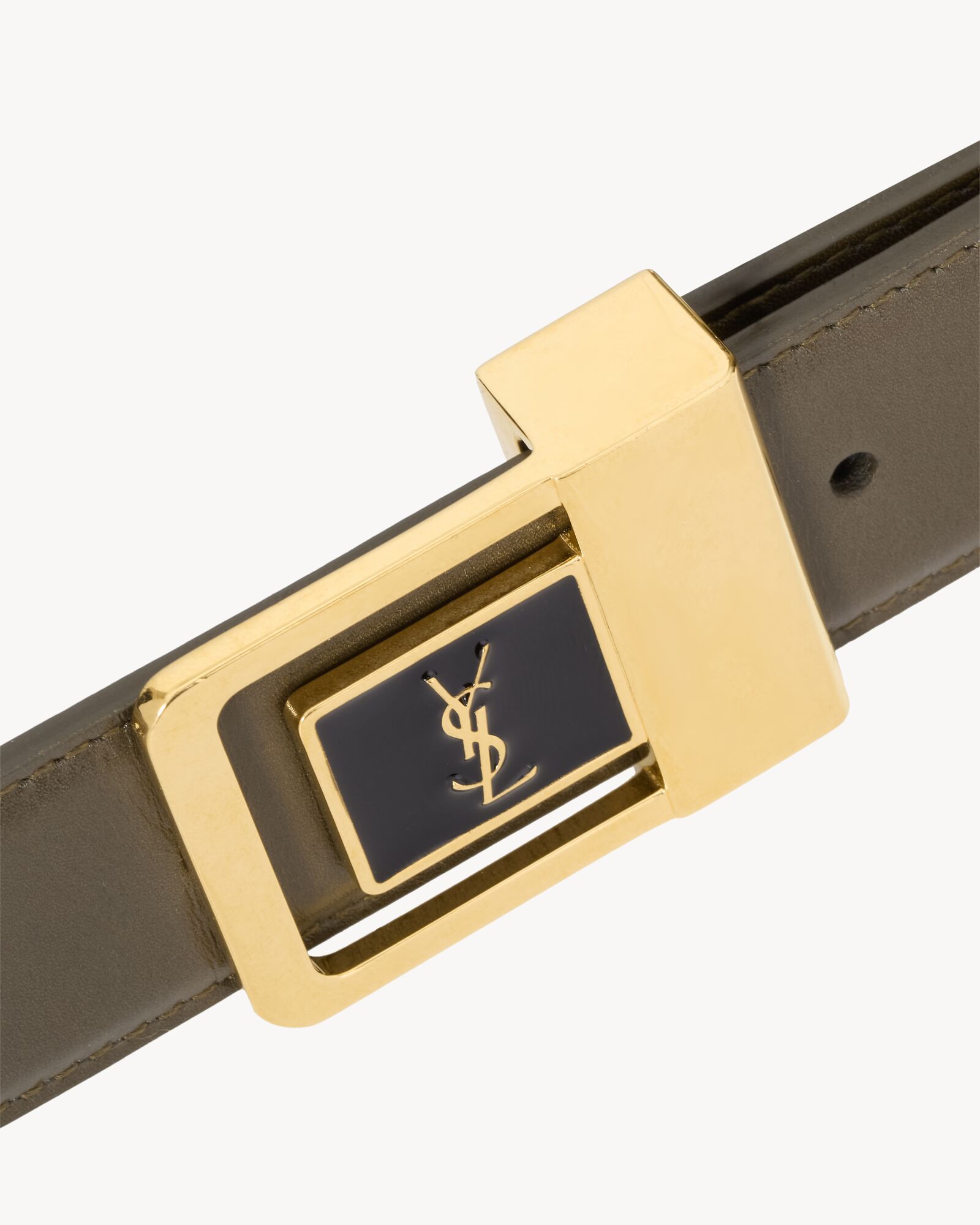 LA 66搭扣漆面皮革腰带
