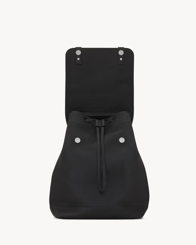 黑色粒纹真皮sac de jour souple背包