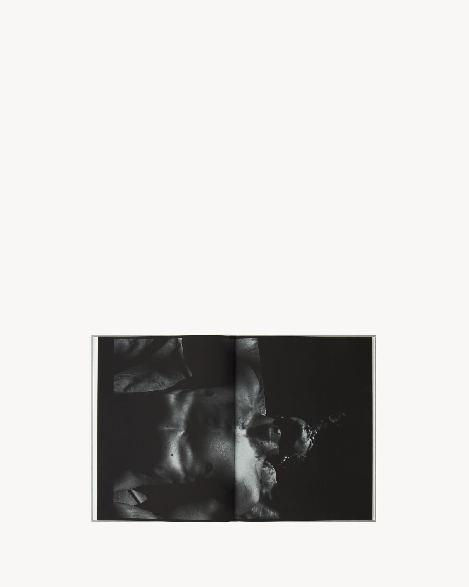 SL EDITIONS：《SÉBASTIEN ZANELLA：永远的局外人》