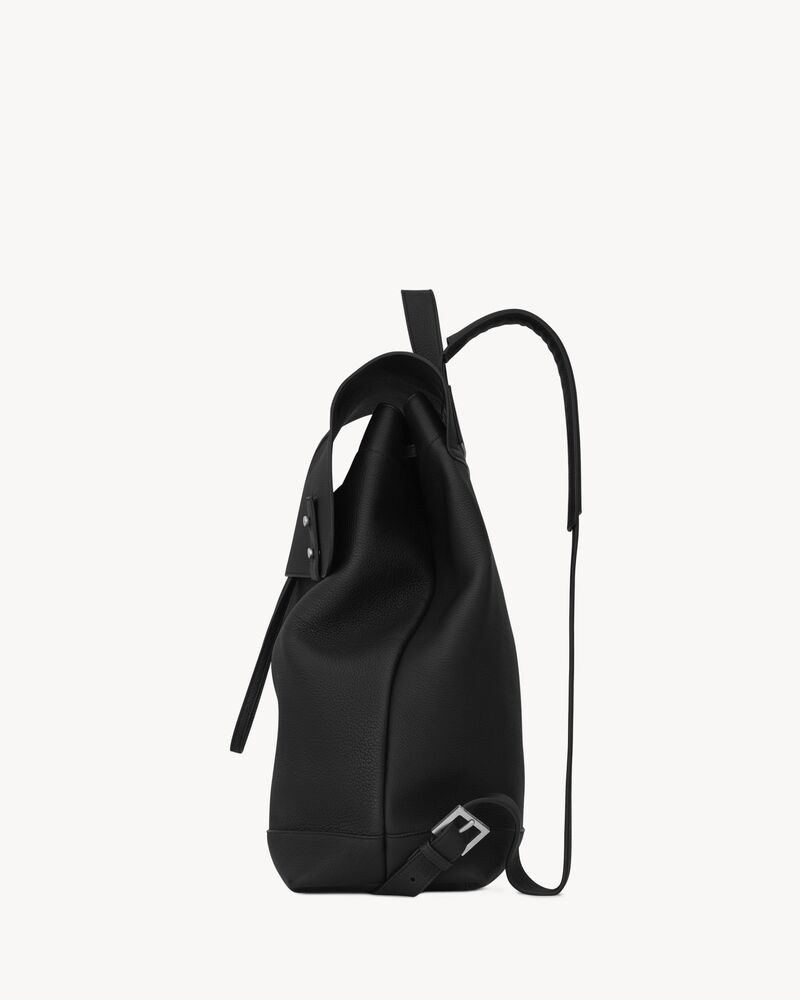 黑色粒纹真皮sac de jour souple背包