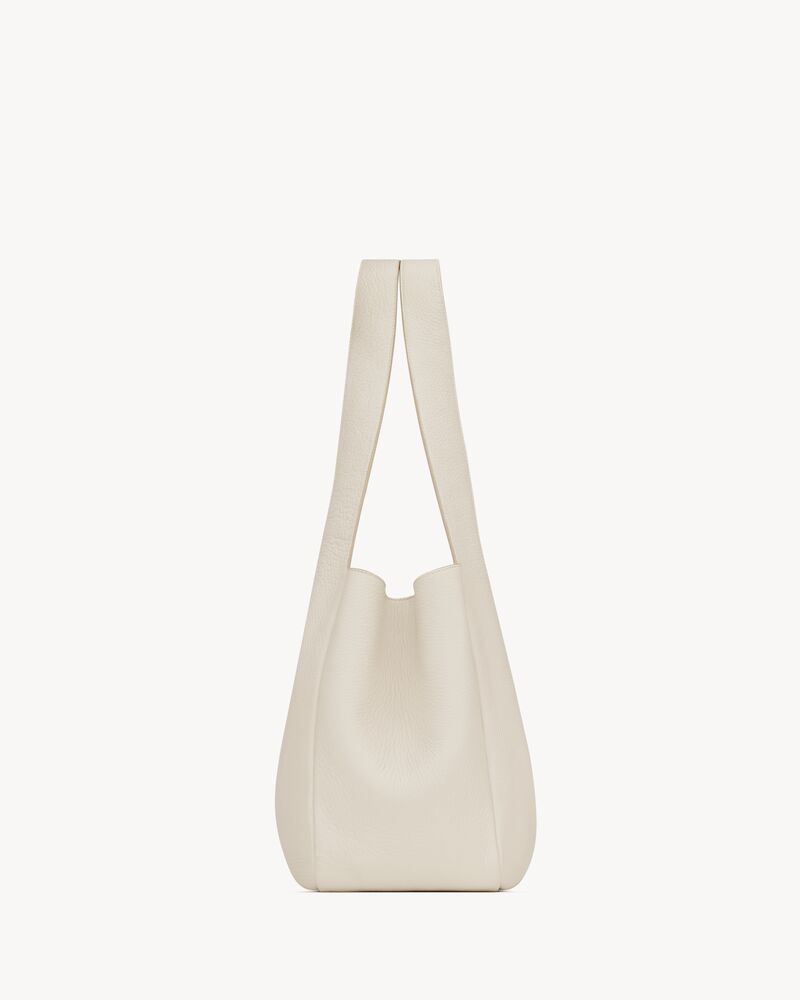 LE 5 À 7 BEA粒面皮革手袋