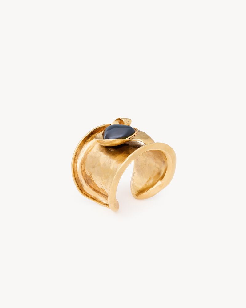 树脂和金属花瓣造型手镯