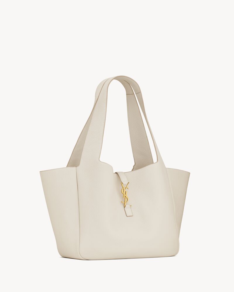 LE 5 À 7 BEA粒面皮革手袋