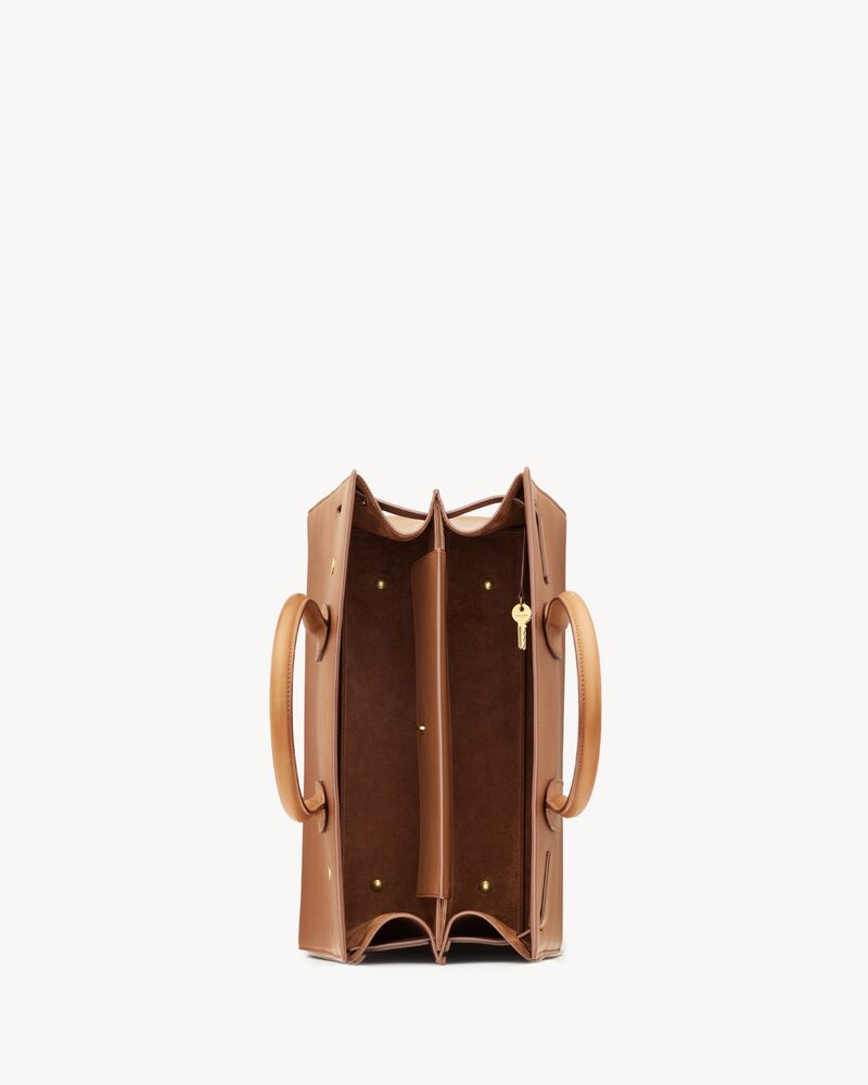 SAC DE JOUR号柔软皮革手袋 - LARGE