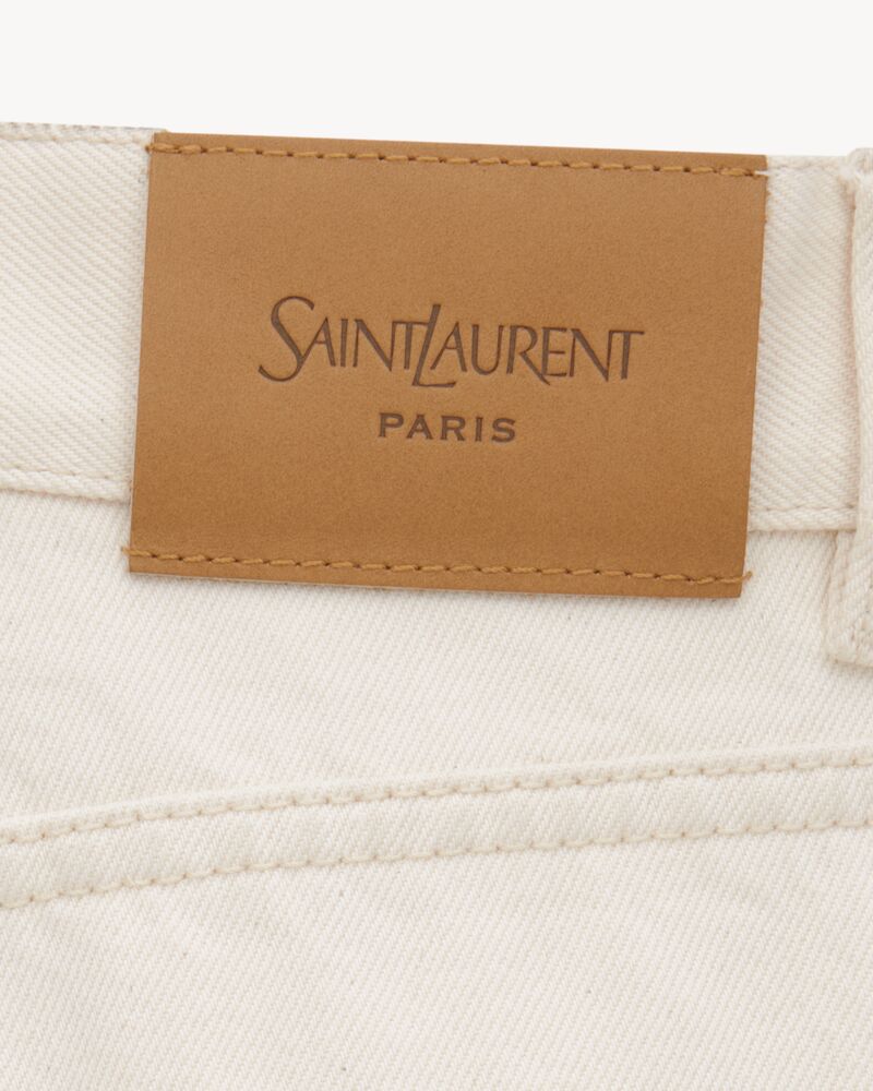 70年代风格杏仁乳色牛仔裤