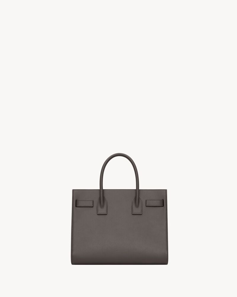 SAC DE JOUR baby号光滑皮革手袋