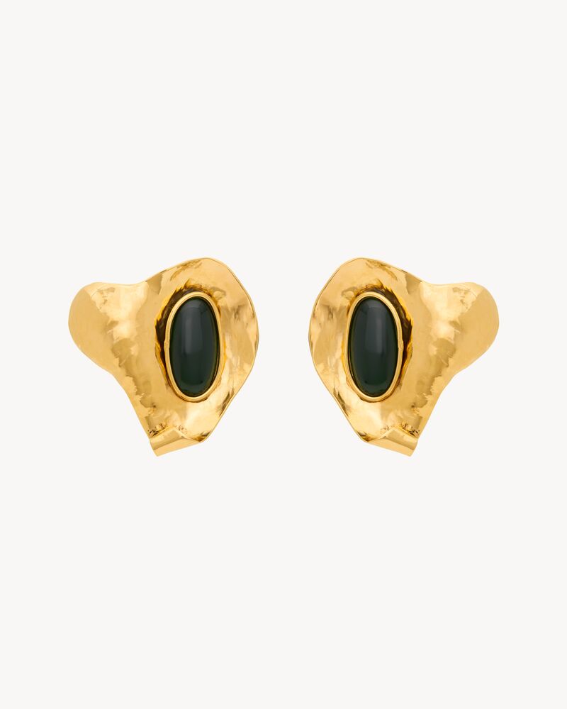 树脂和金属花瓣造型耳环