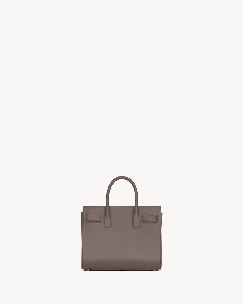 SAC DE JOUR NANO号光滑皮革手袋