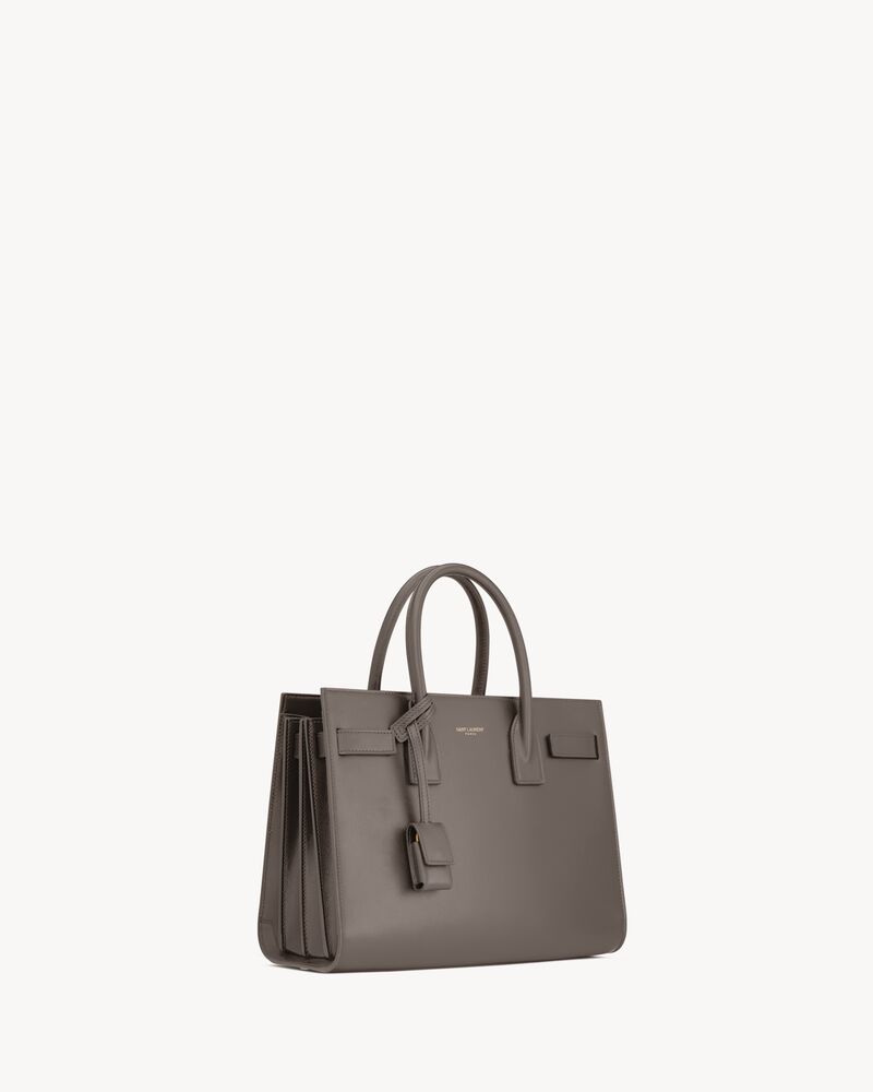 SAC DE JOUR baby号光滑皮革手袋