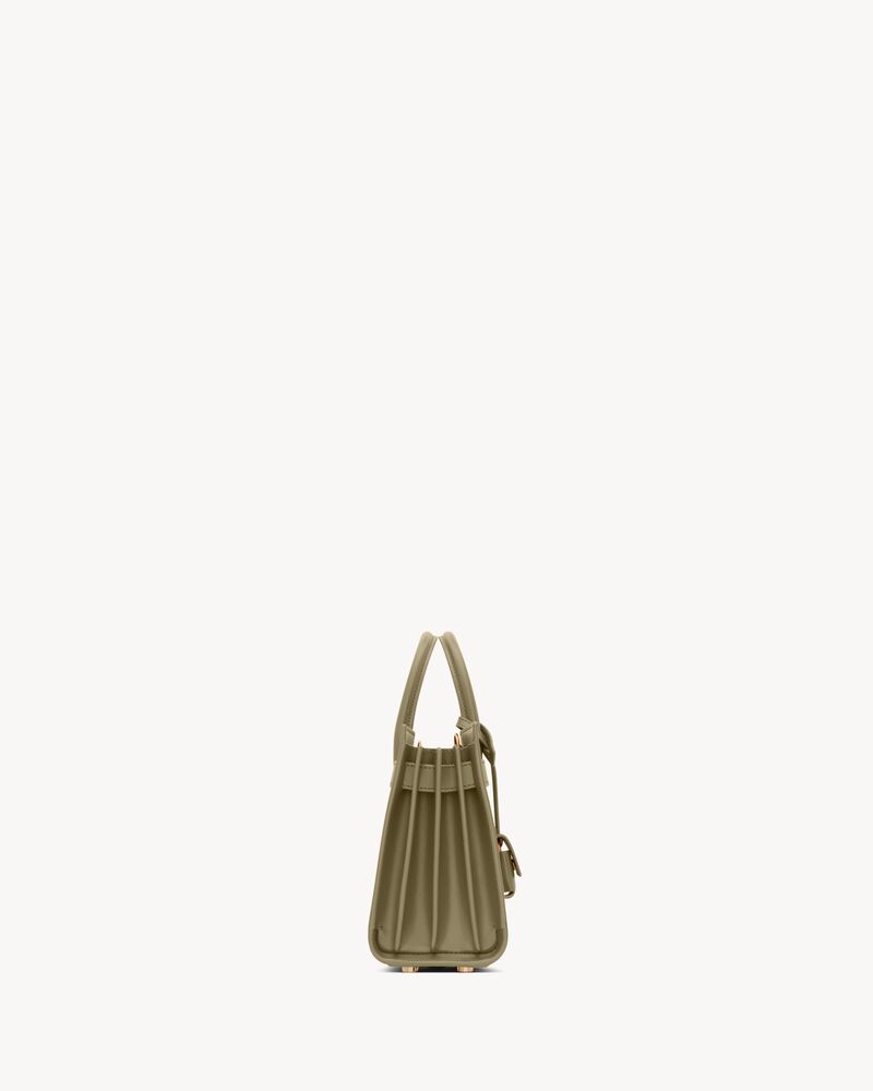 SAC DE JOUR NANO号光滑皮革手袋