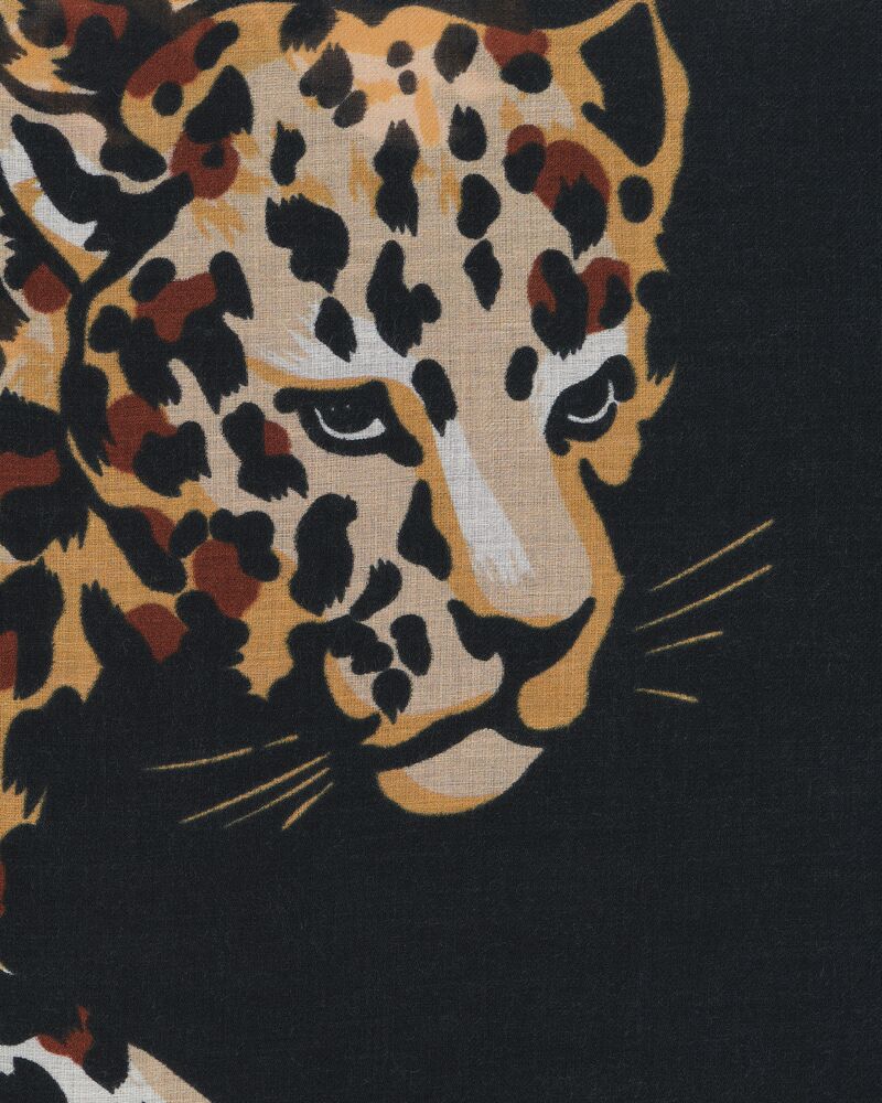 莫代尔和山羊绒方形围巾