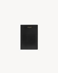 SAINT LAURENT PARIS漆面皮革护照套