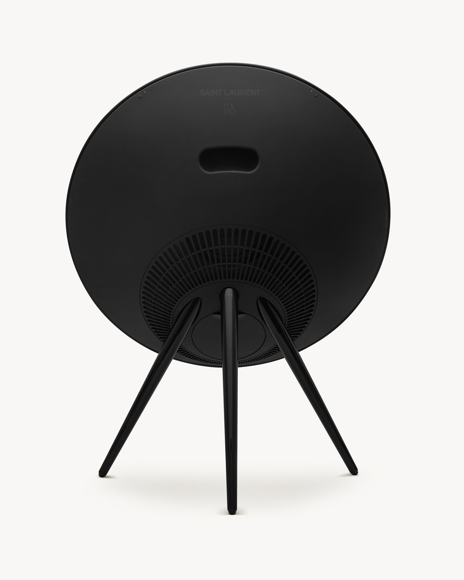 Bang & Olufsen Beosound A9 5th Gen 音箱