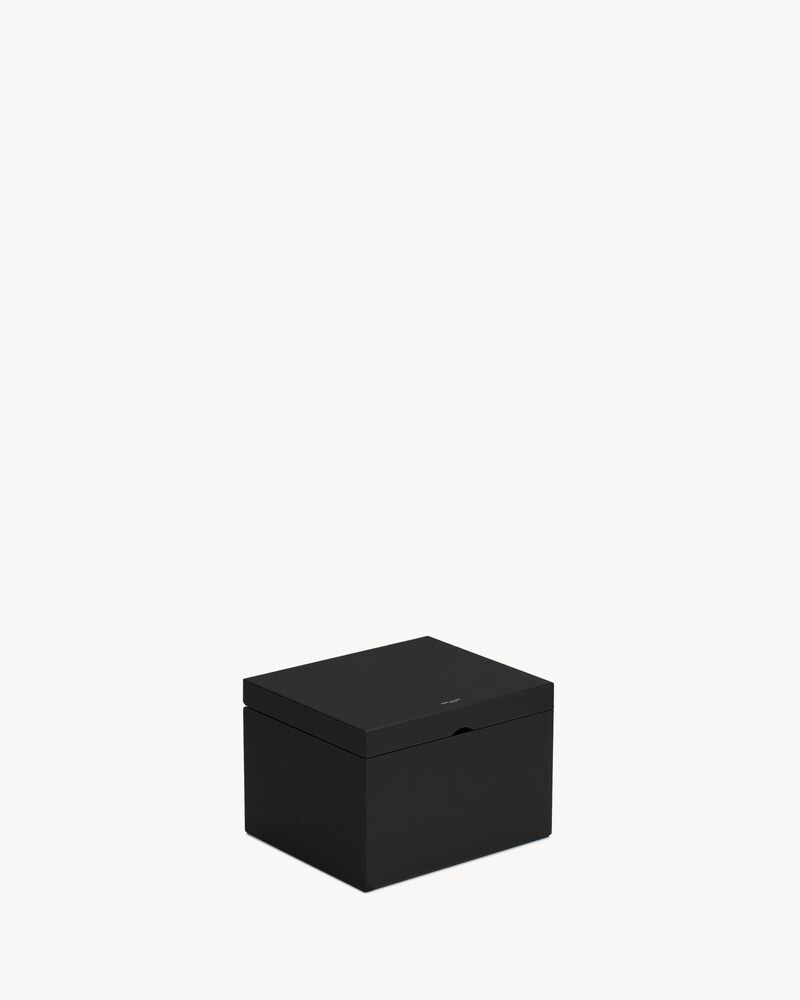 黑色小号光滑皮革收纳盒